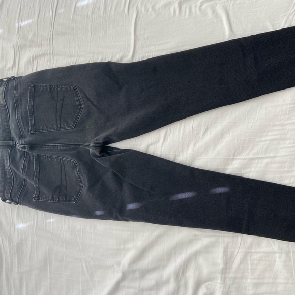 American Eagle Skinny Jeans - Picture 2 of 3